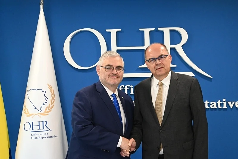 Pravac djelovanja OHR-a neće se mijenjati. Washington i dalje podržava Landija